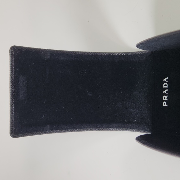 PRADA SAFFIANO Black Leather Sunglasses Case EUC main image 6